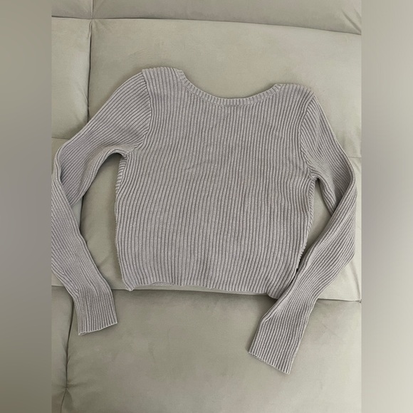 Hollister Wrapped Front Sweater - Picture 2 of 4
